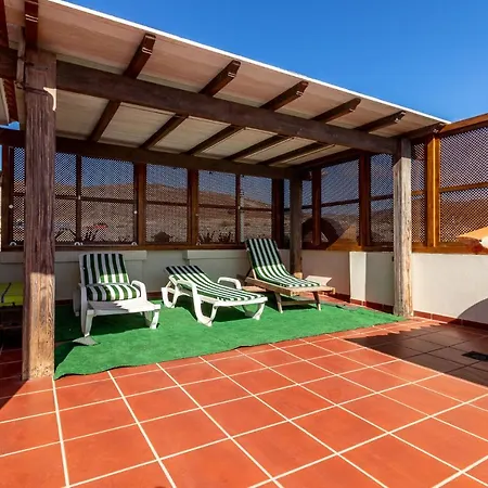 Flatguest + 2 Terraces + 9 Pax + Sea View Апартаменты *
