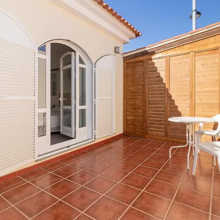 Апартаменты Flatguest + 2 Terraces + 9 Pax + Sea View *