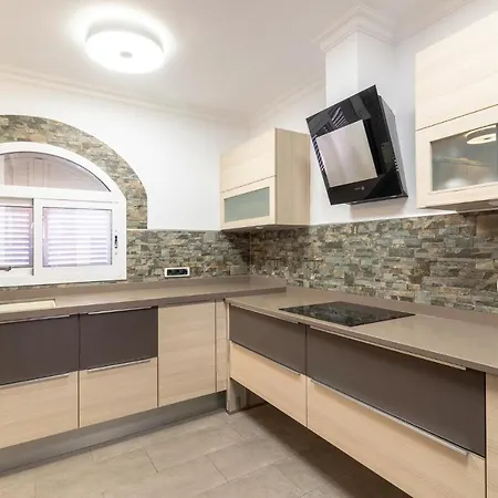 Flatguest + 2 Terraces + 9 Pax + Sea View Апартаменты Пайара