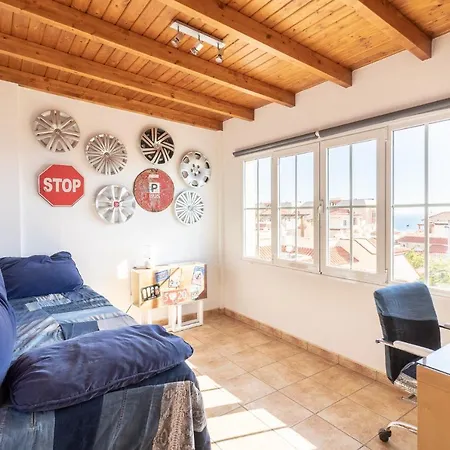 Апартаменты Flatguest + 2 Terraces + 9 Pax + Sea View Пайара